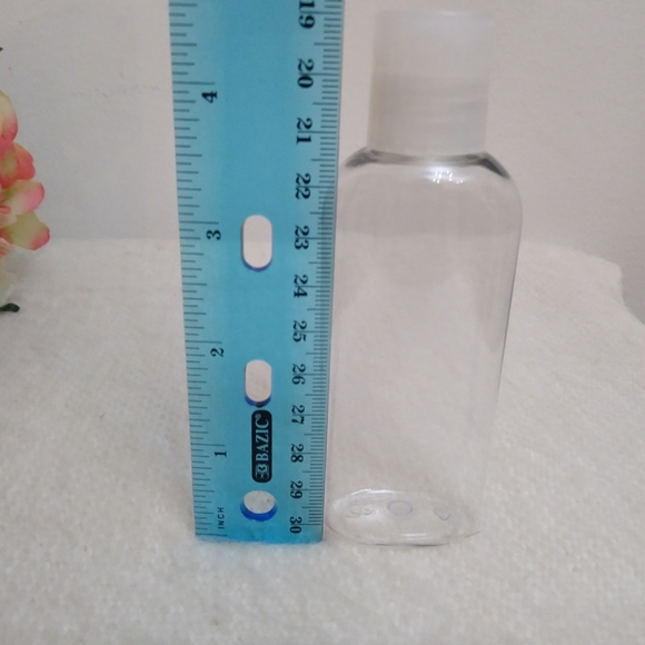 Crochet hand sanitizer bottle holder. body lotion bottle holder. keychain. Bag - Picture 10 of 10